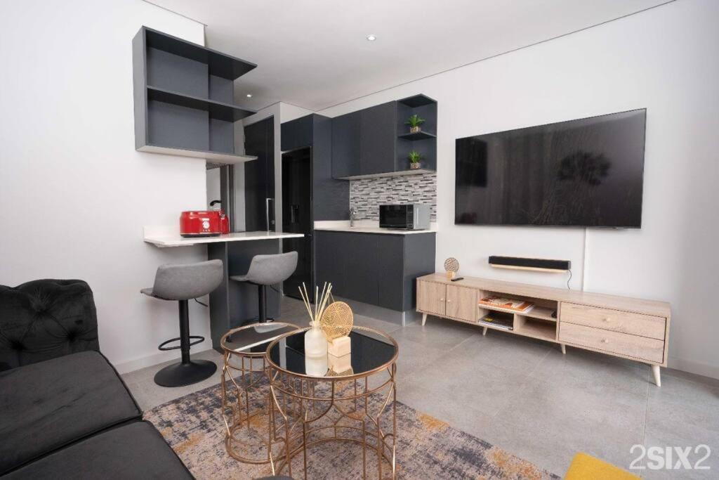 Unit 700 @2six2 On Florida Apartamento Durban